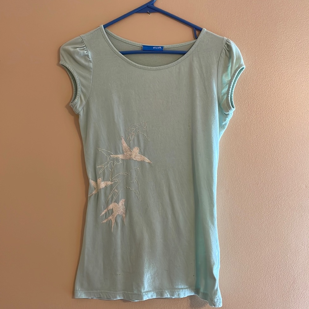 DELiAs Doves let there be peace tee